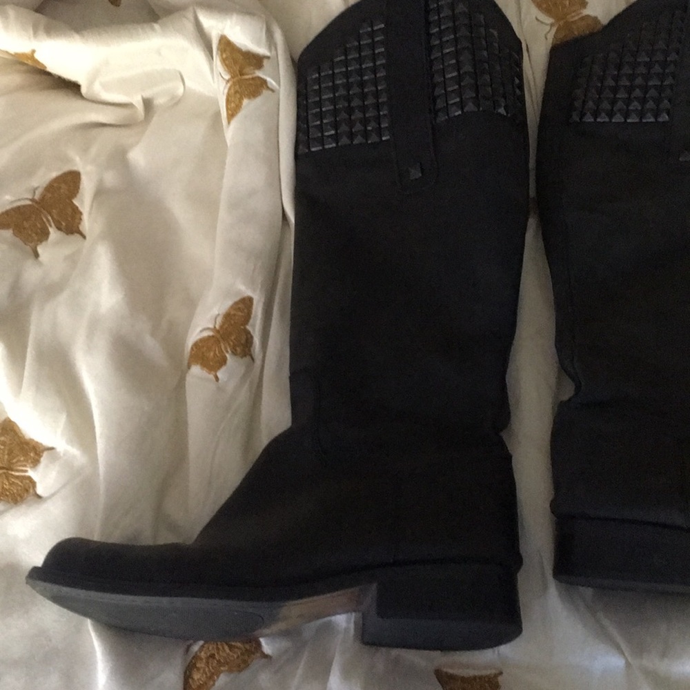 Steve Madden boots